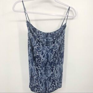 Intimately FREE PEOPLE Size XS Blue & White Lacy Snake Print Tank